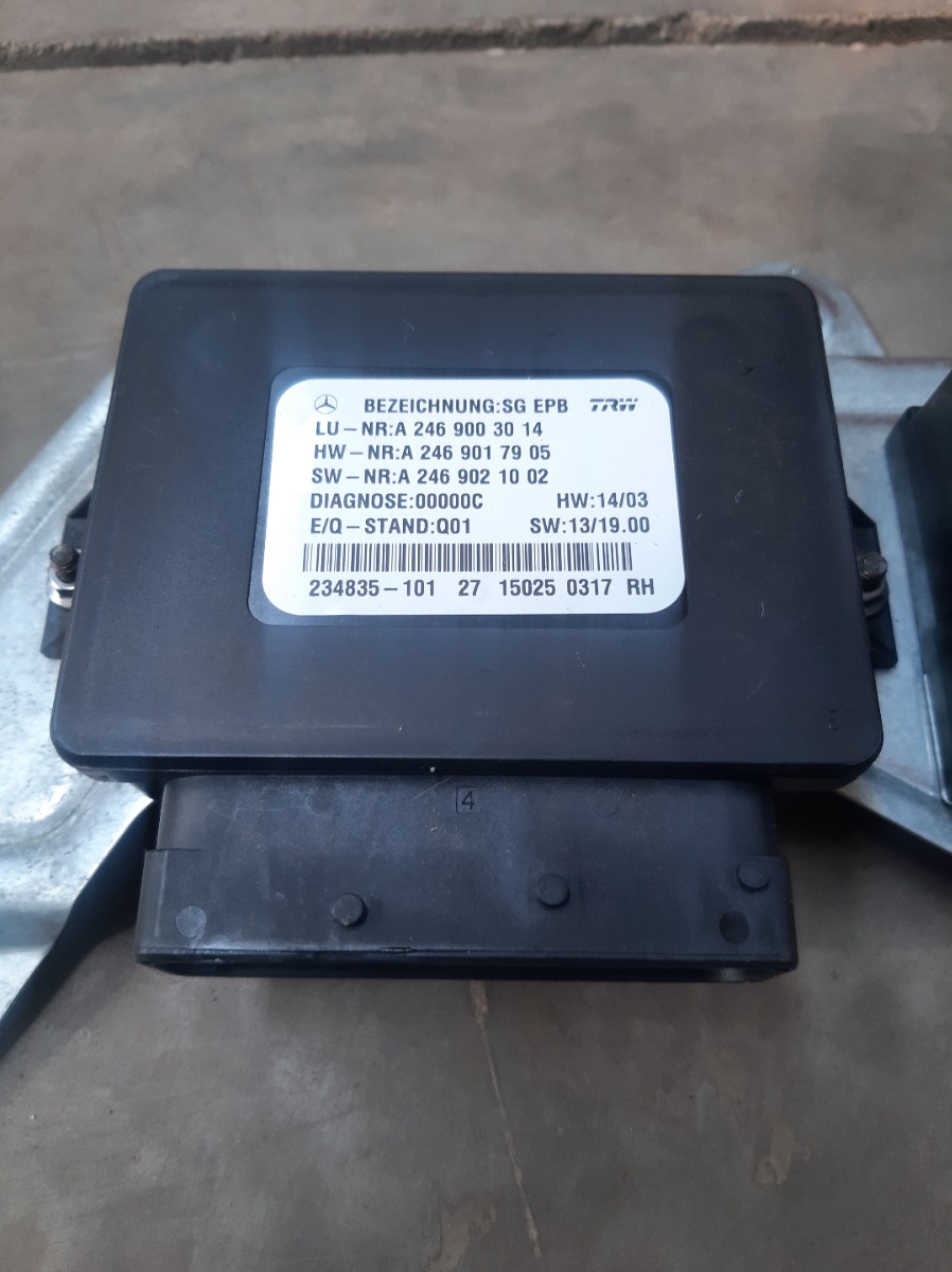 W166 GL63 PARKING BRAKE CONTROL UNIT