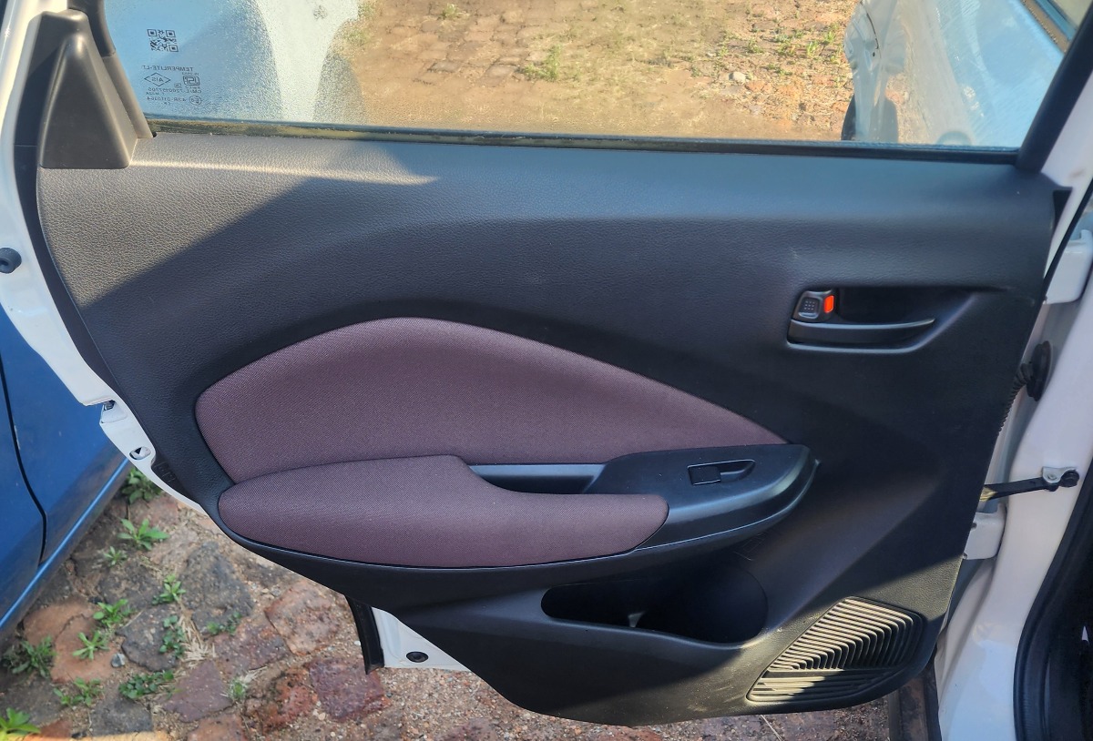 STARLET CROSS LEFT REAR DOOR PANEL (SKIN)