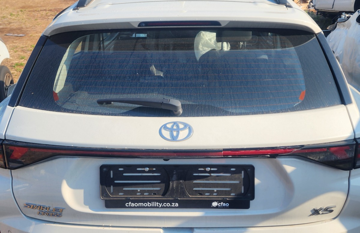 STARLET CROSS TAILGATE (SHELL)