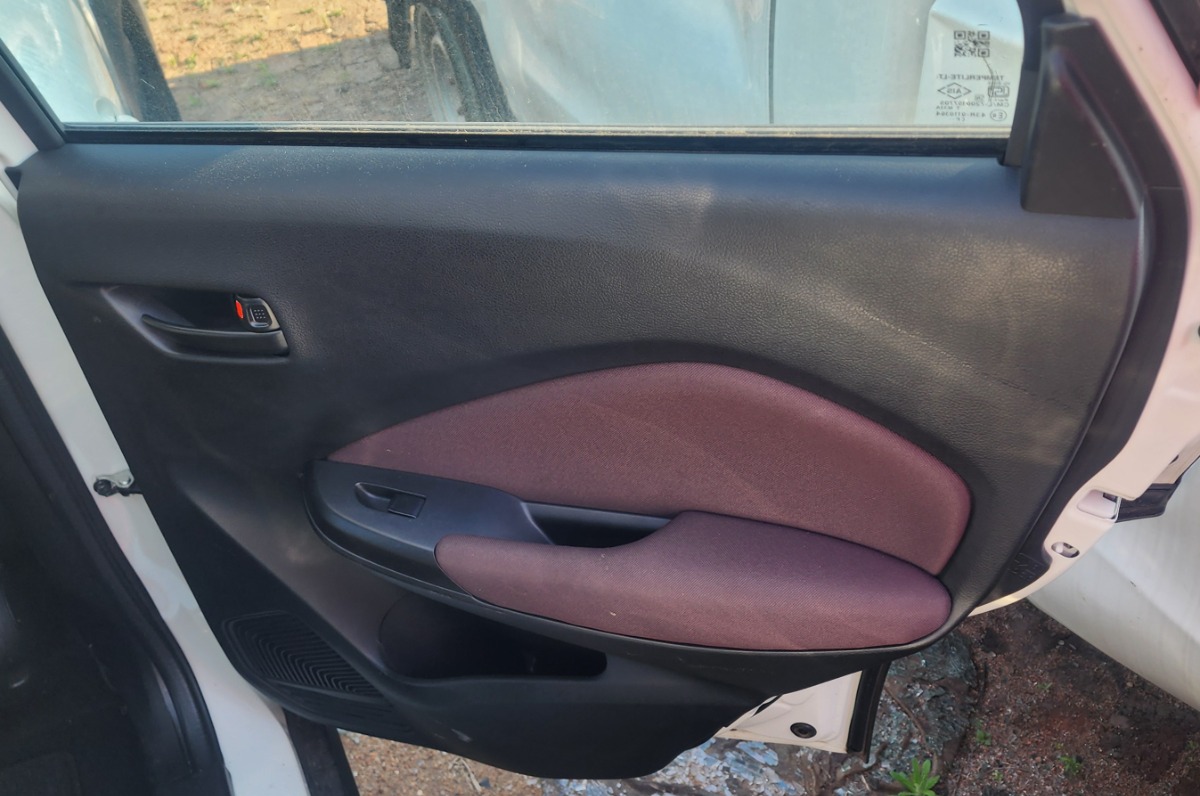 STARLET CROSS RIGHT REAR DOOR PANEL