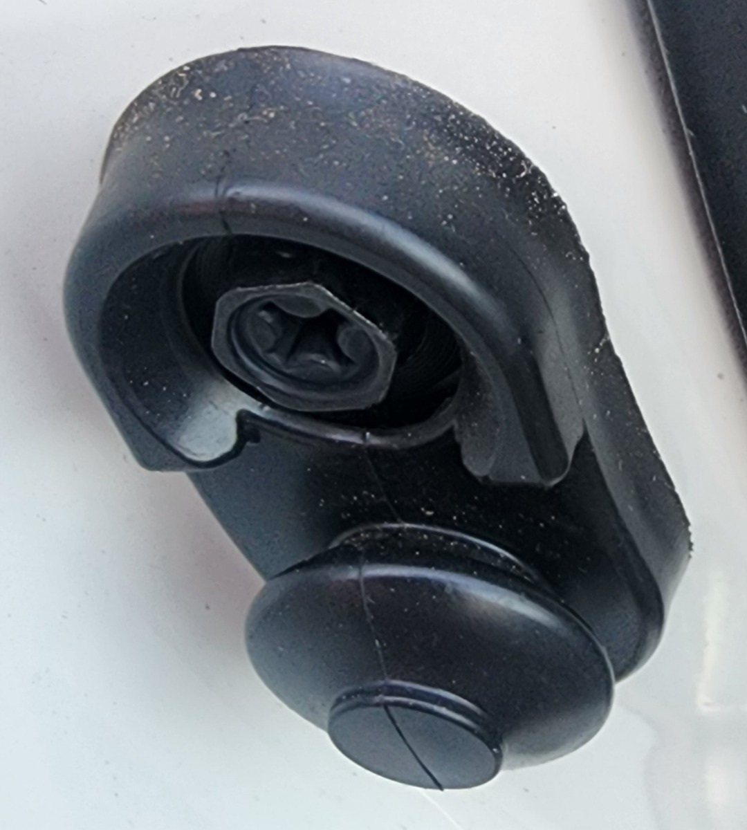 STARLET CROSS RIGHT REAR COURTESY LAMP SWITCH