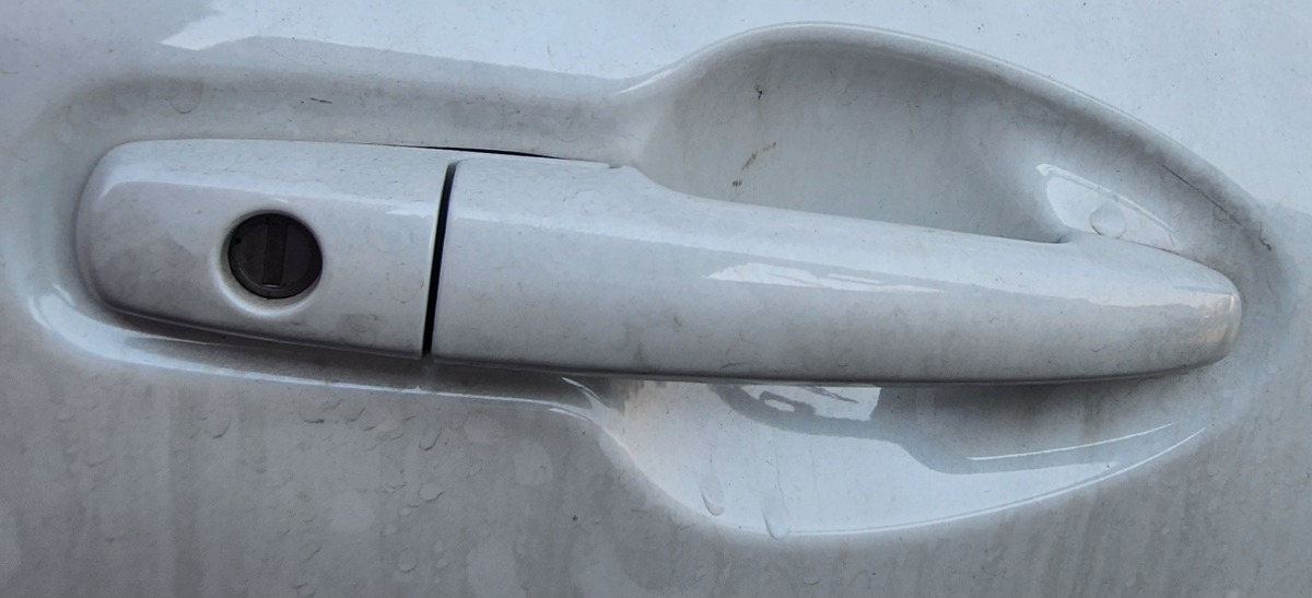 STARLET CROSS RIGHT FRONT HANDLE OUTER