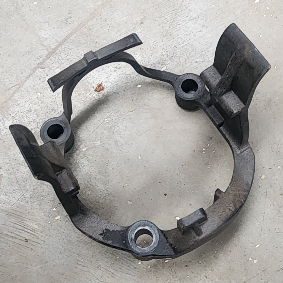 POLO MK8/9 Throttle Body Retainer Bracket