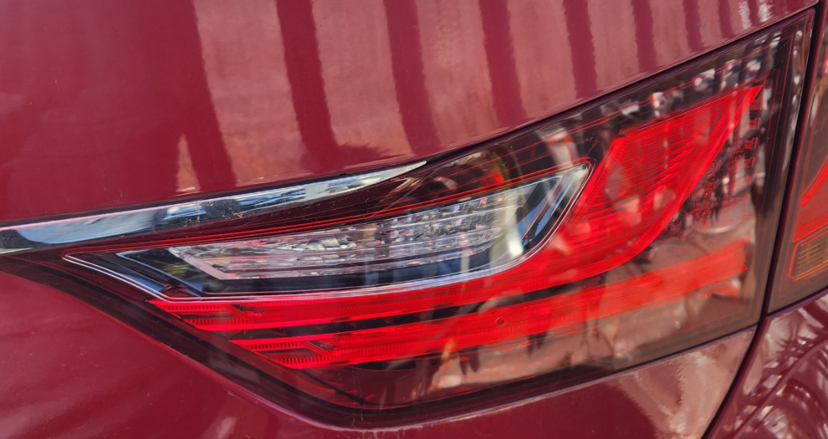 GS RIGHT INNER TAILLIGHT