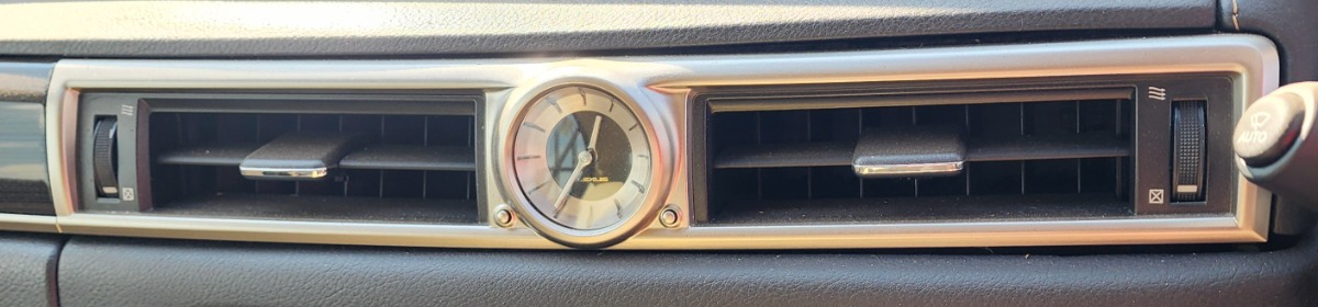 GS CENTRE DASH VENT (CLOCK SOLD SEPARATELY)