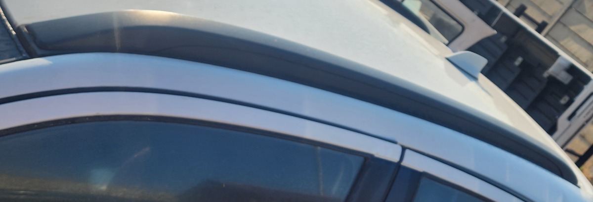 STARLET CROSS LEFT ROOF RAIL